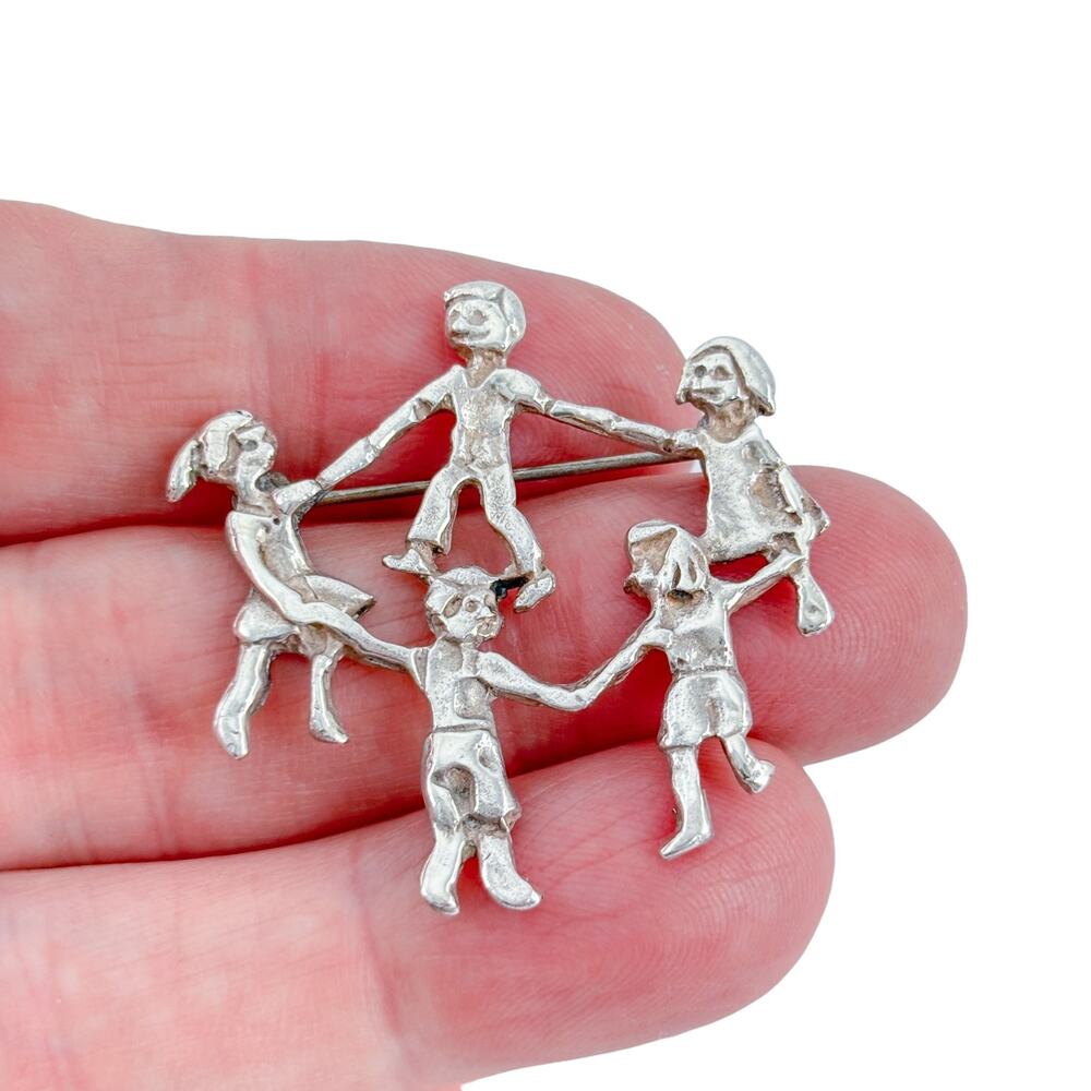 Vintage Mexican Sterling Silver 925 Children Holding Hands Dancing Brooch